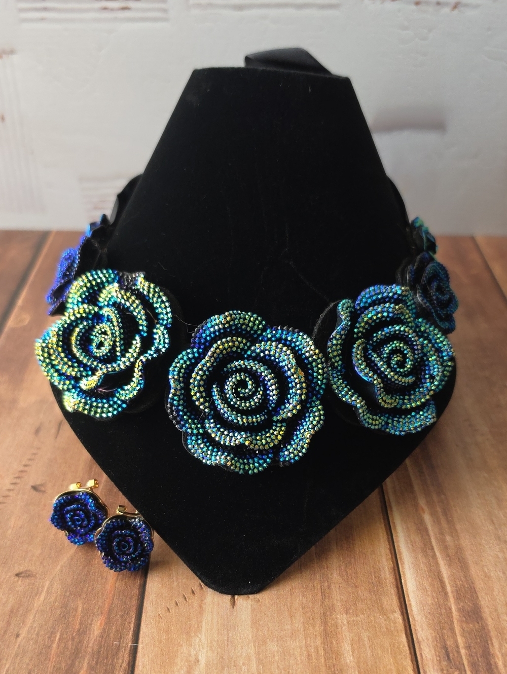 Beaded Rose Statement Necklace and Earrings Set - Blue Green